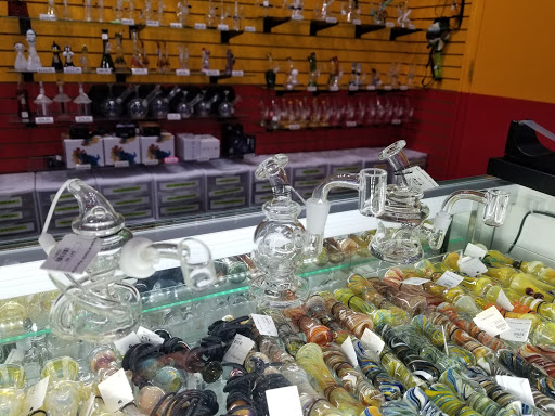 Vaporizer Store «HIGH Maintenance Smoke Shop», reviews and photos, 411 S Mill Ave #101, Tempe, AZ 85281, USA