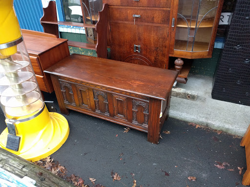 Vintage furniture in Auckland
