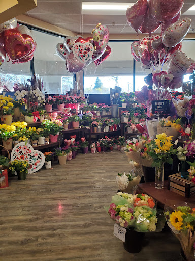 Grocery Store «Safeway», reviews and photos, 9080 Brooks Rd S, Windsor, CA 95492, USA