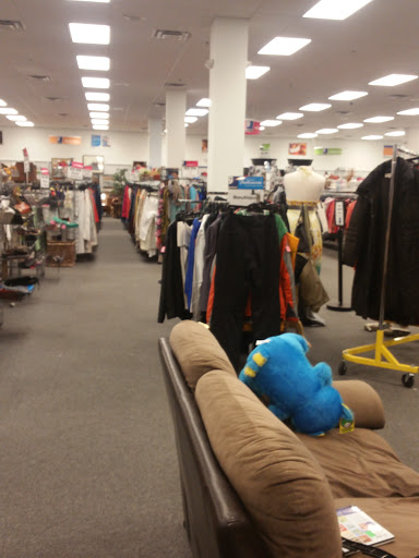 Thrift Store «Goodwill Retail Store & Donation Center», reviews and photos