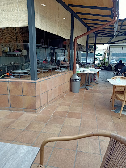 Restaurante pizzeria mediterranea - Av. del Rieral, 29, 17310 Lloret de Mar, Girona, Spain