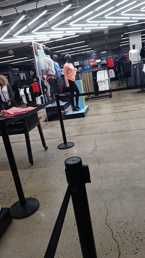 Clothing Store «Nike Factory Store», reviews and photos, 345 U.S. 1 Bypass #1, Kittery, ME 03904, USA