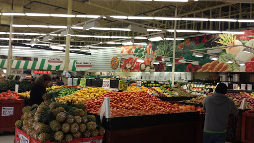 Supermarket «Compare Foods», reviews and photos, 951 Silas Creek Pkwy, Winston-Salem, NC 27127, USA