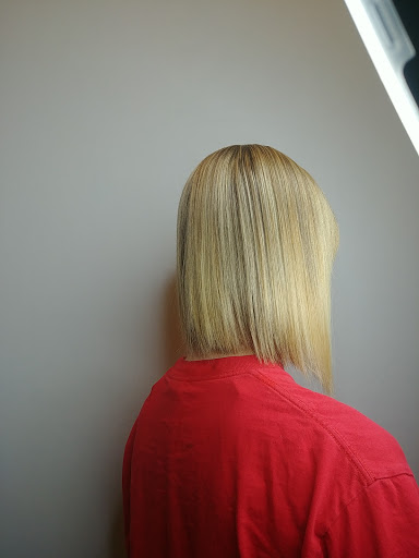 Hair Salon «Cathedral Park Salon», reviews and photos, Cathedral Park Salon, 7227 N Philadelphia Ave #103, Portland, OR 97203, USA