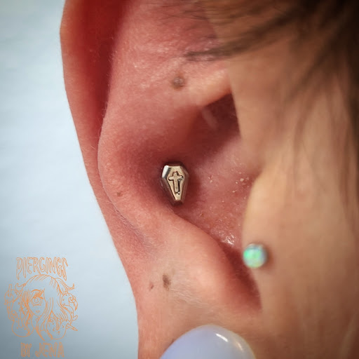 Explore side of the hand tattoo ideas, creative tattoo ideas in Port Charlotte, available at Level Up Tattoo and Piercing