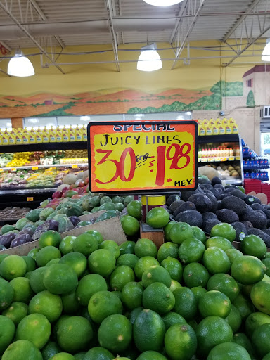 Mexican Grocery Store «Fiesta Market», reviews and photos, 939 E Irving Park Rd, Streamwood, IL 60107, USA