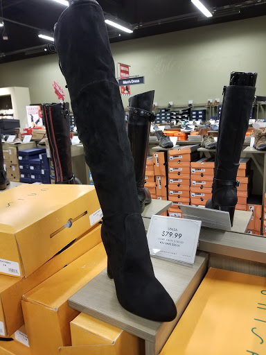 Shoe Store «DSW Designer Shoe Warehouse», reviews and photos, 4120 E 4th St, Ontario, CA 91764, USA