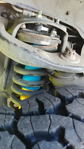 Truck Accessories Store «4 Wheel Parts - Portland - South Tabor», reviews and photos, 2700 SE 82nd Ave, Portland, OR 97266, USA