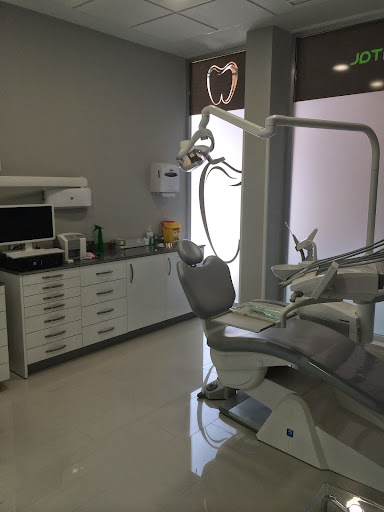 APEX DENTAL en Sotillo de la Adrada, Ávila‎