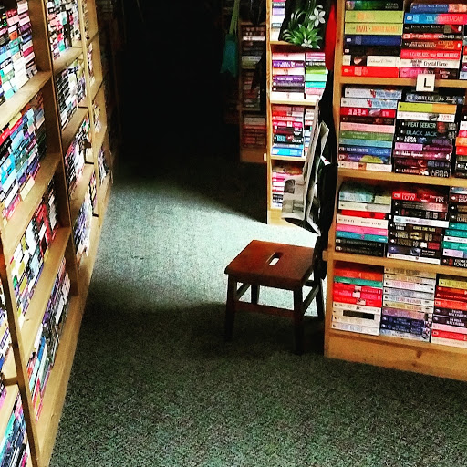 Book Store «Read It Again», reviews and photos, 3630 Peachtree Pkwy # 314, Suwanee, GA 30024, USA