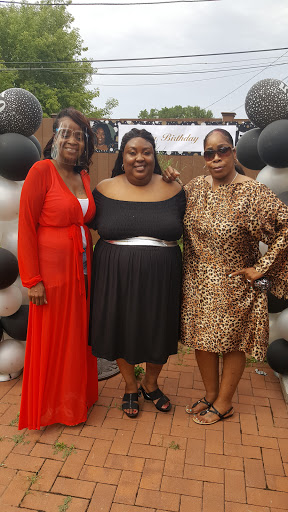 Brewery «Wild Blossom Meadery and Winery», reviews and photos, 9030 S. Hermitage Ave, Chicago, IL 60620, USA