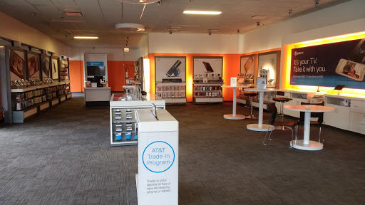 Cell Phone Store «AT&T Authorized Retailer», reviews and photos, 1908 Dempster St A, Evanston, IL 60202, USA