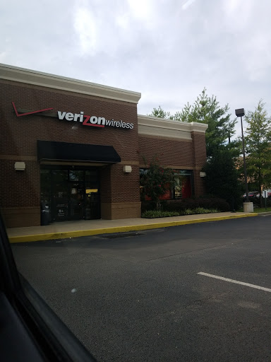 Cell Phone Store «Verizon», reviews and photos, 223 Indian Lake Blvd, Hendersonville, TN 37075, USA