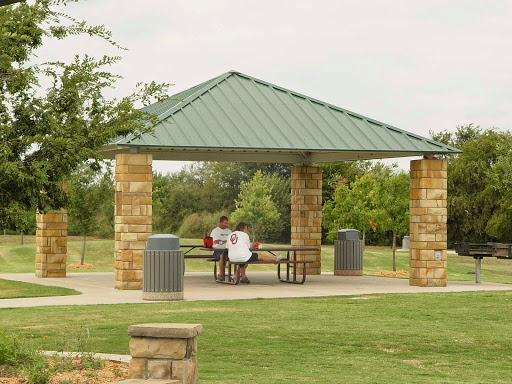 Park «Don Misenhimer Park», reviews and photos, 201 E Lonesome Dove Trail, Arlington, TX 76002, USA