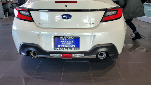 Subaru Dealer «Muller Subaru», reviews and photos, 1350 Park Ave W, Highland Park, IL 60035, USA