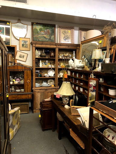 Furniture Store «Circa», reviews and photos, 1700 Allied St, Charlottesville, VA 22903, USA