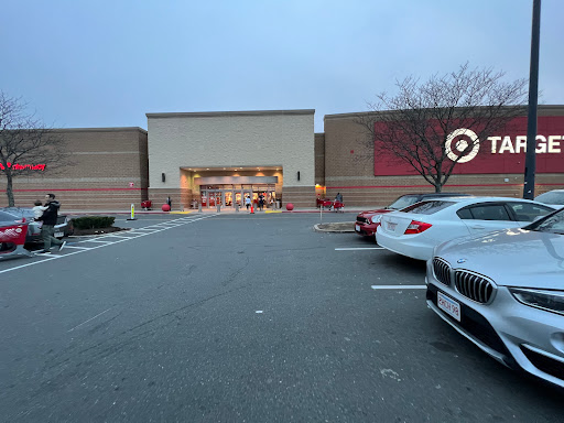 Department Store «Target», reviews and photos, 1 Mystic View Rd, Everett, MA 02149, USA
