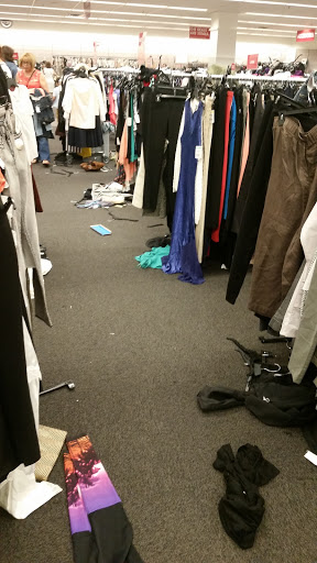 Department Store «Last Chance Clearance Store», reviews and photos, 1919 E Camelback Rd, Phoenix, AZ 85016, USA