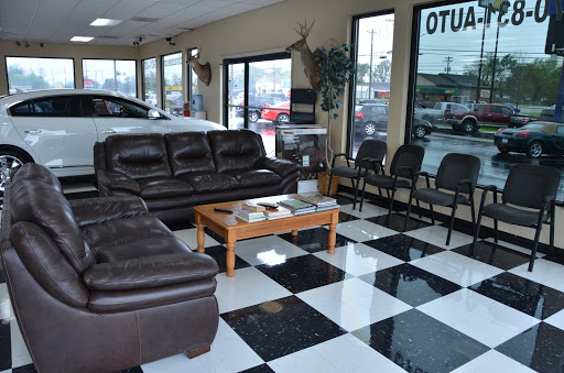 Used Car Dealer «Tradition Auto Sales», reviews and photos, 1692 S Green St, Henderson, KY 42420, USA