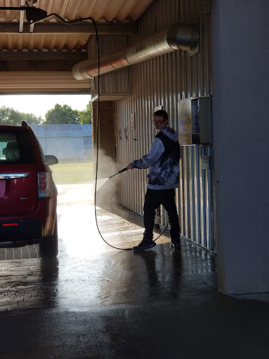 5th Avenue Car Wash en Canton