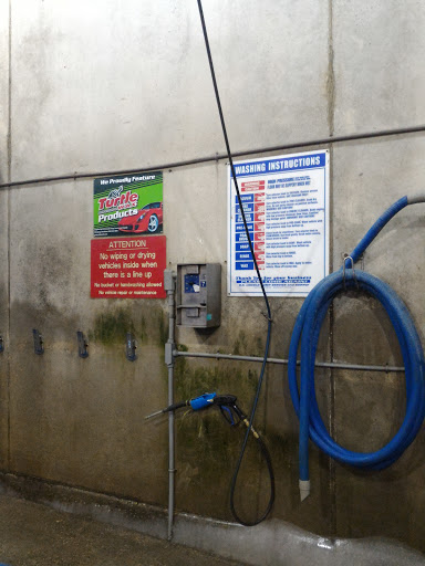 Sunray Car Wash, 1075 Notre Dame Ave, Winnipeg, MB R3E 0N4, Canada, 