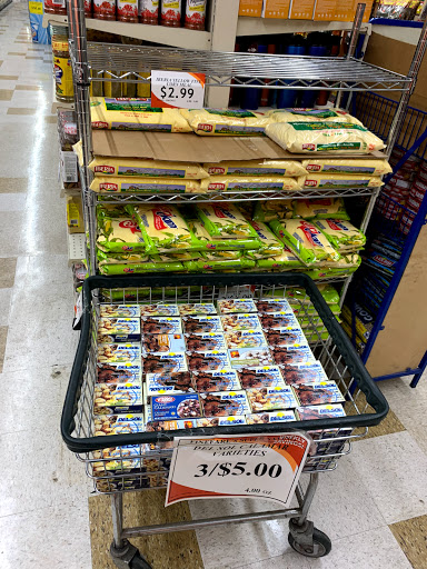 Supermarket «Fine Fare Supermarket», reviews and photos, 200 W Buttonwood St, Reading, PA 19601, USA