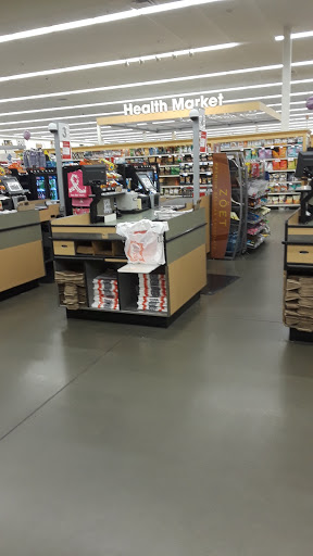 Supermarket «Hy-Vee», reviews and photos, 601 N 3rd Pl, Manhattan, KS 66502, USA