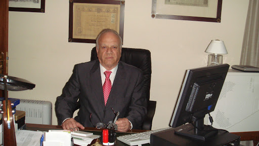 OFTALMOLOGO Jimena Sánchez Julio César