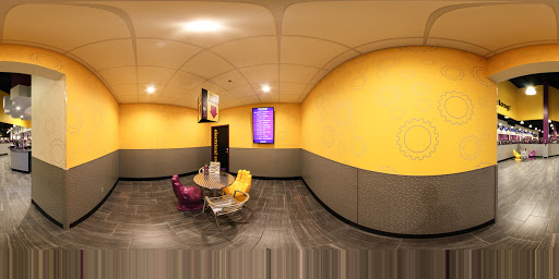 Gym «Planet Fitness», reviews and photos, 736 Huse Rd, Manchester, NH 03103, USA