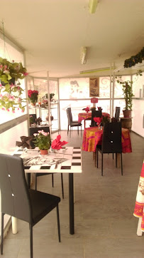 Atmosphère du Restaurant Le Faisan Doré Chez Faby à Peyruis - n°6