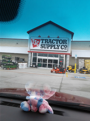 Home Improvement Store «Tractor Supply Co», reviews and photos, 1650 W Princeton Dr, Princeton, TX 75407, USA