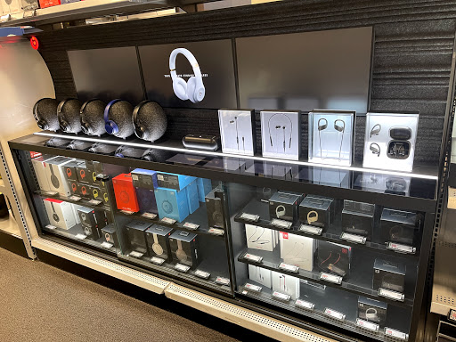 Electronics Store «Best Buy», reviews and photos, 120 Slater St, Manchester, CT 06042, USA