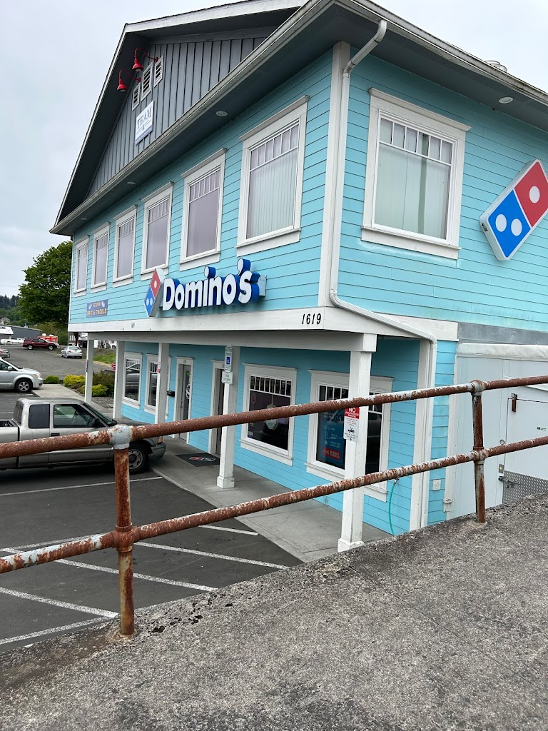 Domino's Pizza 97103