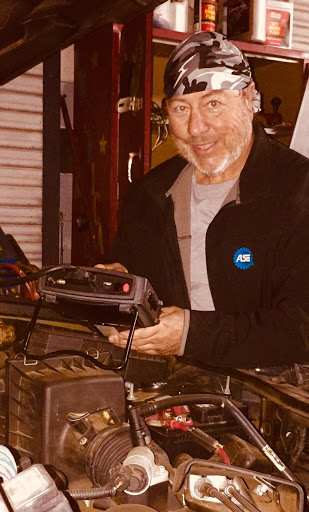 Auto Repair Shop «Oviedo Auto Repair», reviews and photos, 1512 W Broadway St, Oviedo, FL 32765, USA