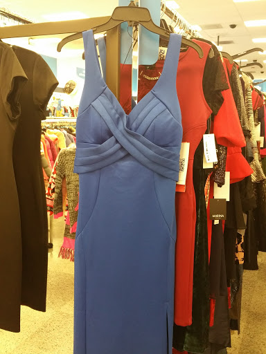 Clothing Store «Ross Dress for Less», reviews and photos, 9727 Laurel Canyon Blvd, Arleta, CA 91331, USA