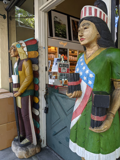 Tobacco Shop «Hemingway Cigars And Tobacco», reviews and photos, 480 University Ave, Palo Alto, CA 94301, USA