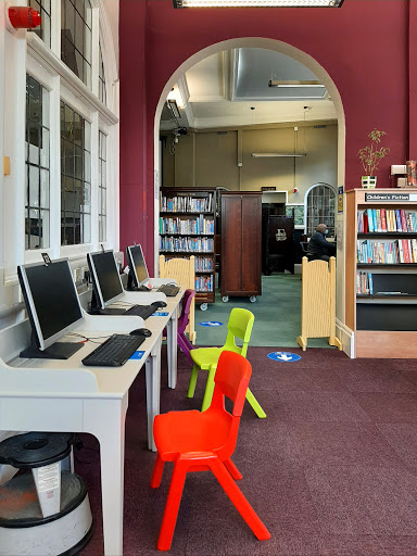 Earlsdon Carnegie Community Library