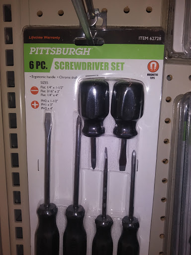 Hardware Store «Harbor Freight Tools», reviews and photos, 323 E Merritt Island Causeway, Merritt Island, FL 32952, USA