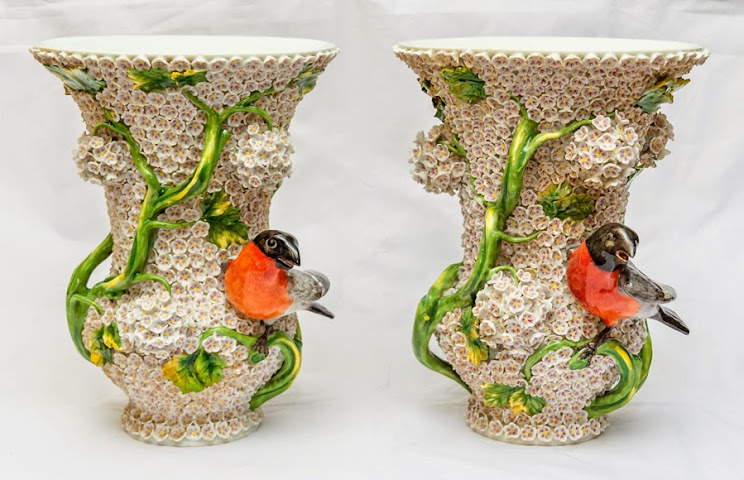 Hadassa Antiques by null