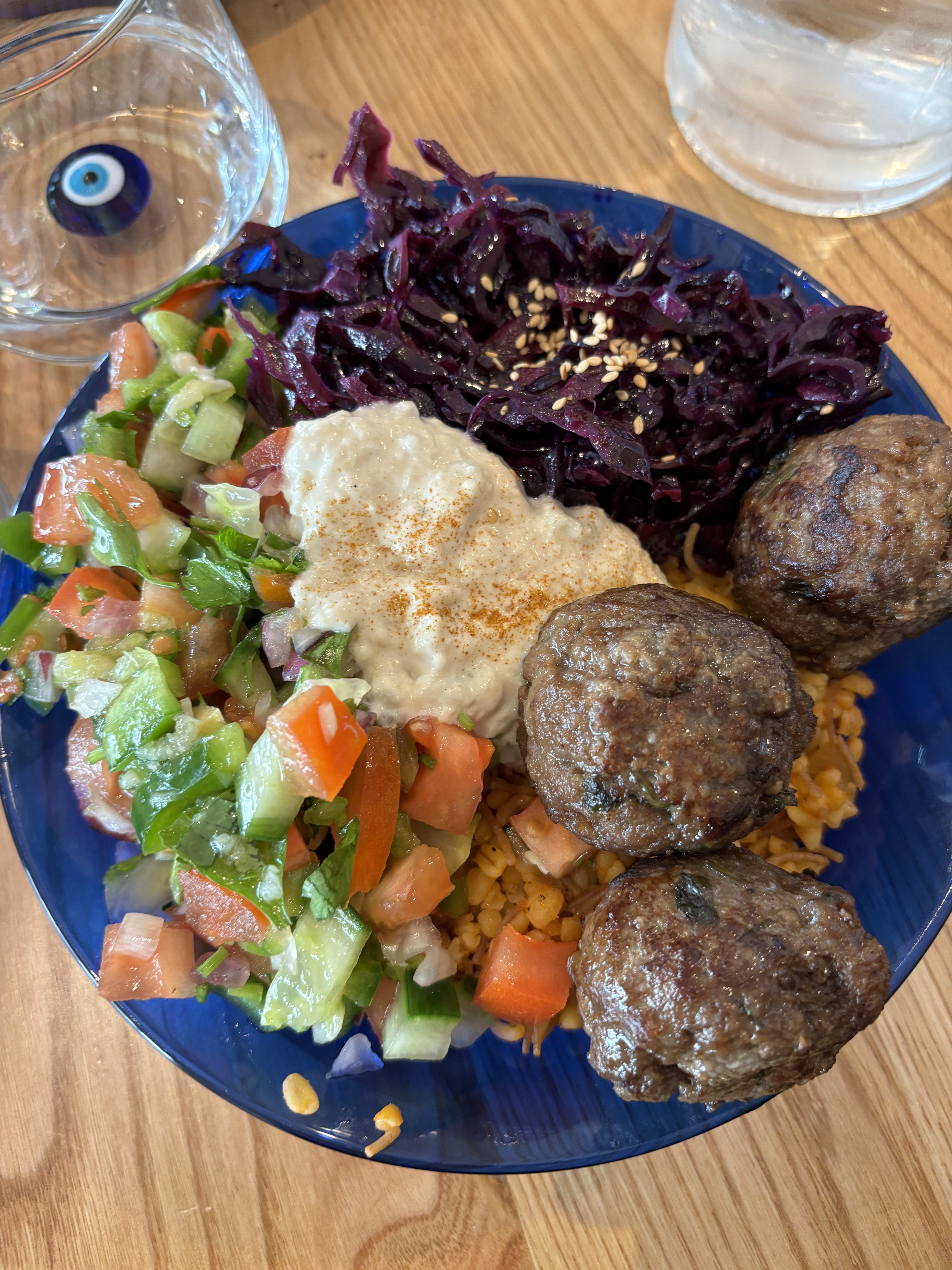 Photo n° 2 de l'avis de ozlem.k fait le 17/02/2024 à 18:12