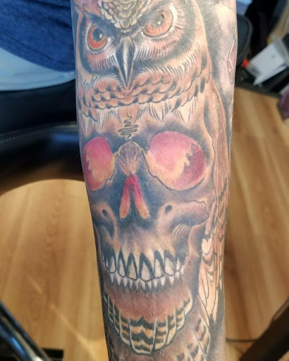 Tattoo Shop «Identity Tattoo», reviews and photos, 9695 63rd Ave N, Maple Grove, MN 55369, USA