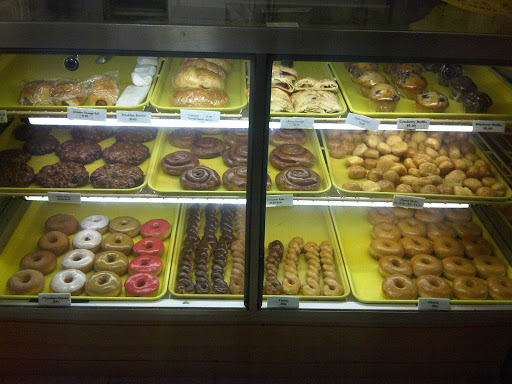 Donut Shop «Paris Donuts», reviews and photos, 230 W Campbell Rd, Richardson, TX 75080, USA