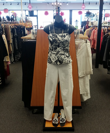 Mollys Upscale Consignment
