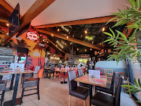 Atmosphère du Restaurant Le Miami Grill à Saint-Paul-lès-Romans - n°1