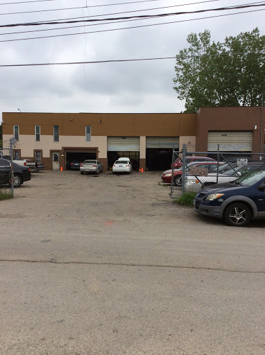 Auto Repair Shop «EZ Auto Repair & Service», reviews and photos, 768 Rose Ave, Columbus, OH 43219, USA