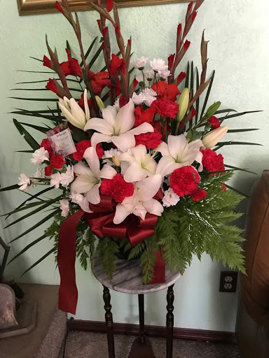 Florist «Artistic Flowers & Gifts», reviews and photos, 6821 Broadway, Denver, CO 80221, USA