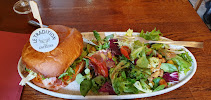 Sandwich au poulet du Restaurant L'ATELIER DU BURGER à Lamballe-Armor - n°4