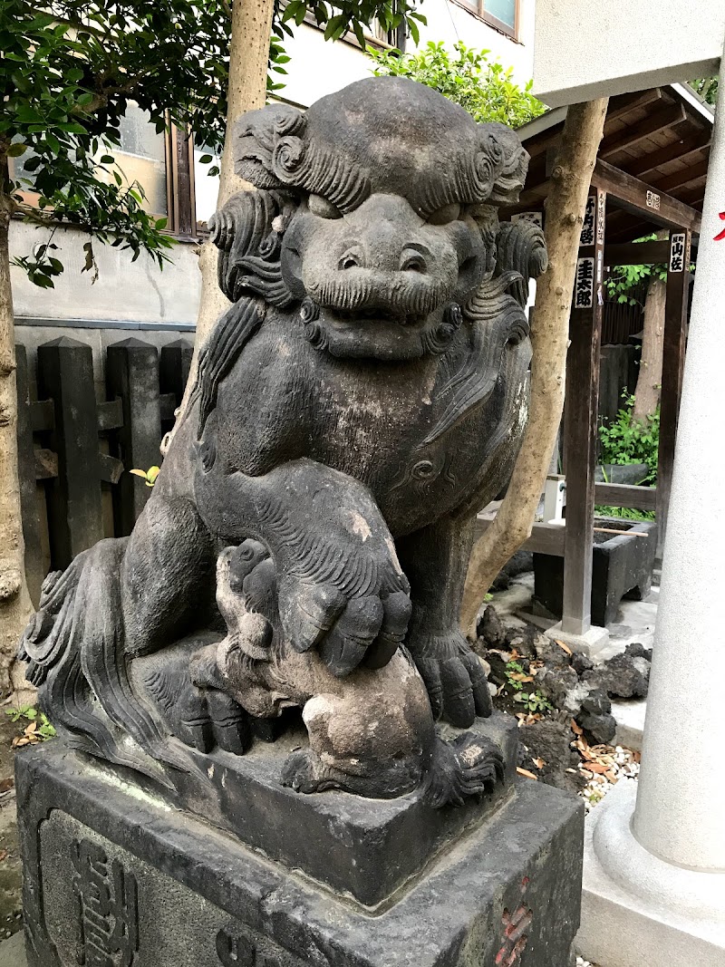 黒船稲荷神社