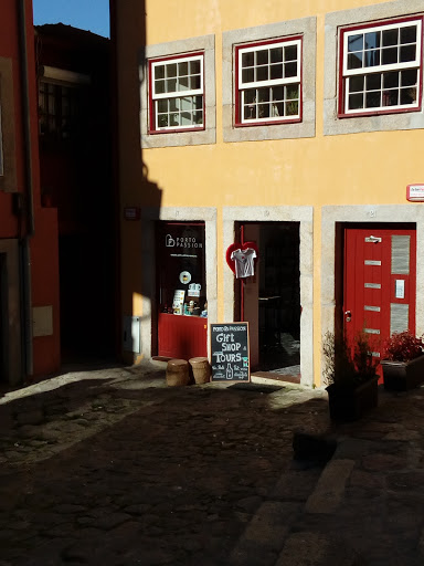 PORTO PASSION GIFT SHOP