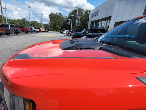 Used Car Dealer «Wade Ford Pre Owned Vehicle Center», reviews and photos, 3817 S Cobb Dr SE, Smyrna, GA 30080, USA